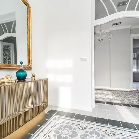 Villa Balaton Luxury *